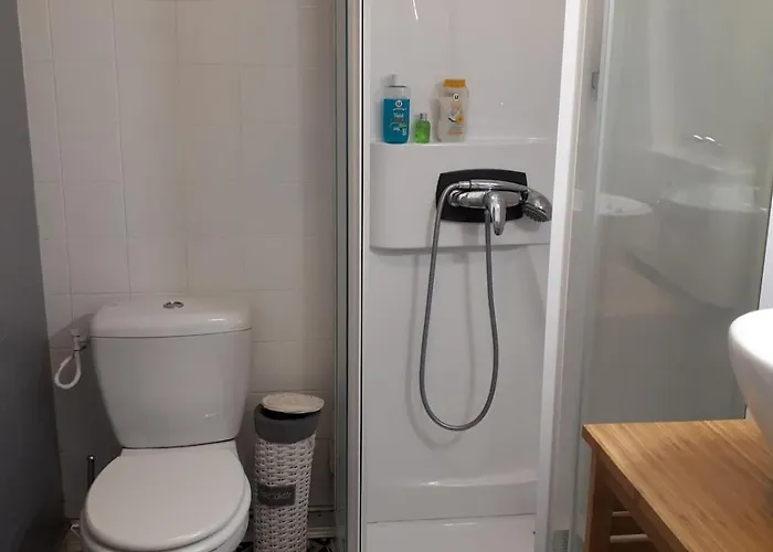 2 Pieces Petit Διαμέρισμα *